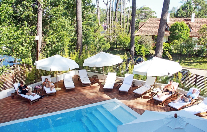 Imagen de la piscina del Hotel Awa Boutique Design. Foto 14