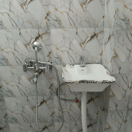 Imagen de la habitación del Hotel Awadh Biharee Inn. Foto 14