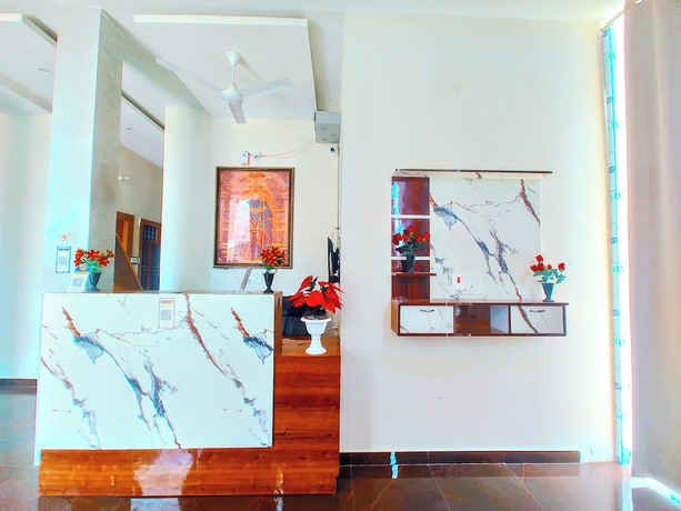 Imagen de los interiores del Hotel Awadh Star Palace. Foto 15