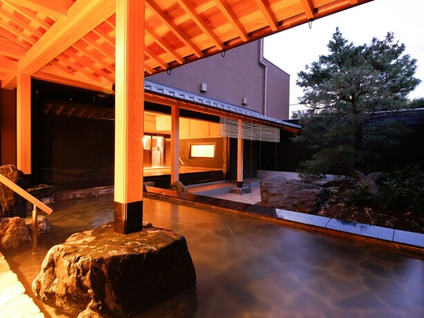 Imagen general del Hotel Awaji Hamarikyu Takumi. Foto 2