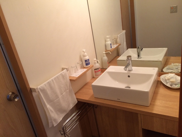 Imagen de la habitación del Hotel Awaji International The Sunplaza. Foto 3