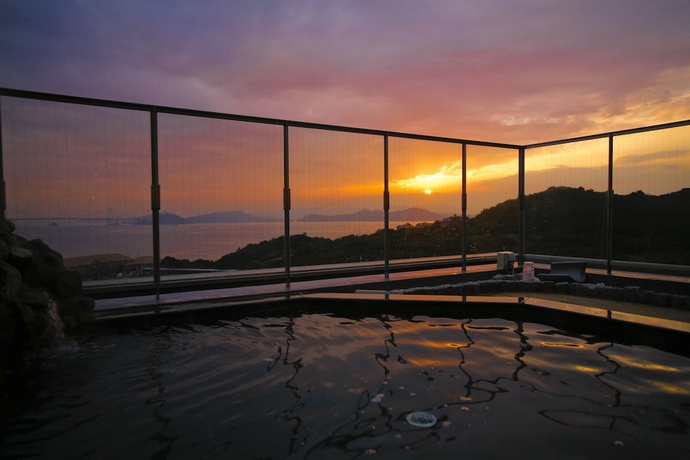 Imagen general del Hotel Awaji Island Uzushio Onsen Umemaru. Foto 8