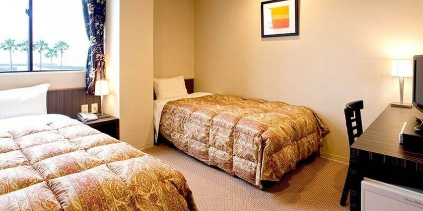 Imagen general del Hotel Awaji Prince. Foto 2