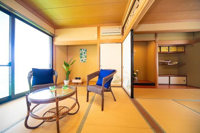 Imagen general del Hotel Awaji Seaside Resort In Shiduki. Foto 12