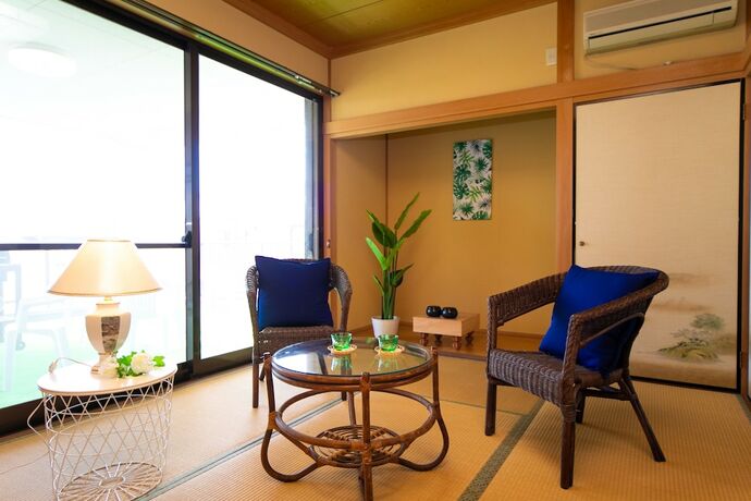 Imagen general del Hotel Awaji Seaside Resort In Shiduki. Foto 15