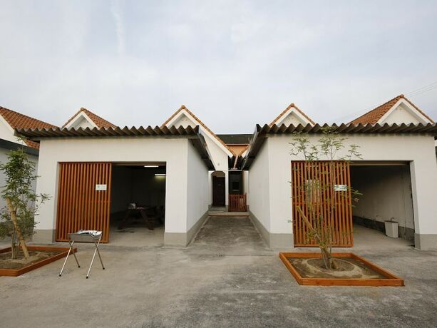 Imagen general del Hotel Awajishima Lodge Green Cozy. Foto 10