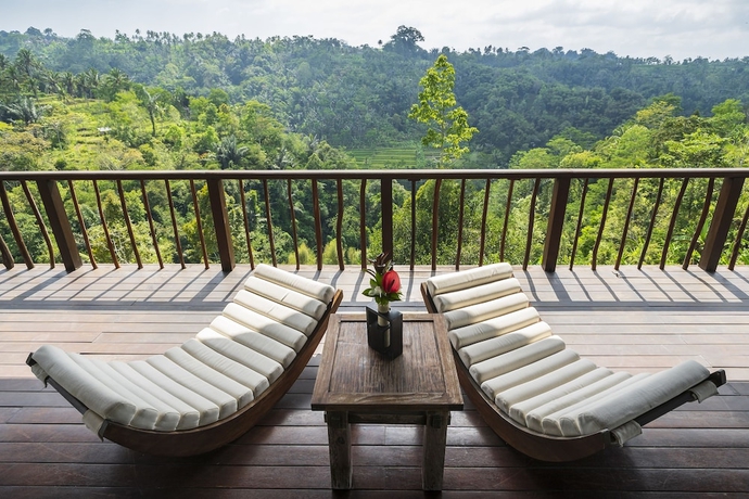 Imagen de la habitación del Hotel Awan Biru Villas. Foto 13