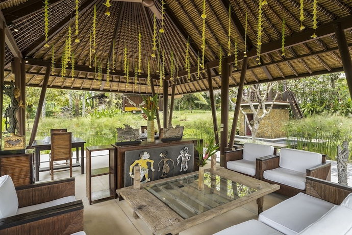 Imagen de los interiores del Hotel Awan Biru Villas. Foto 19