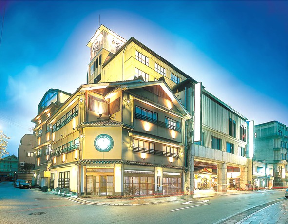 Imagen general del Hotel Awara Grand. Foto 1