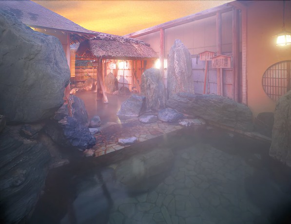 Imagen de la piscina del Hotel Awara Grand. Foto 19