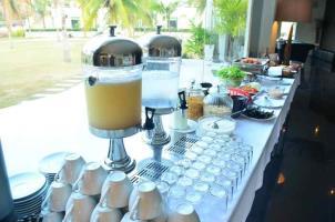 Imagen general del Hotel Away Beach Village. Foto 13