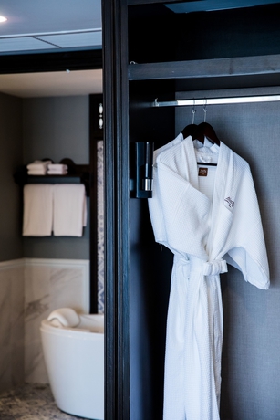 Imagen de la habitación del Hotel Away Chiang Mai Thapae Resort - A Vegan Retreat. Foto 13