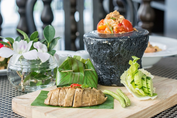 Imagen del bar/restaurante del Hotel Away Chiang Mai Thapae Resort - A Vegan Retreat. Foto 7