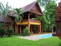Imagen general del Hotel Away Paradise Chiang Mai Villa. Foto 1