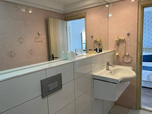 Imagen de la habitación del Hotel Awen Lara. Foto 4