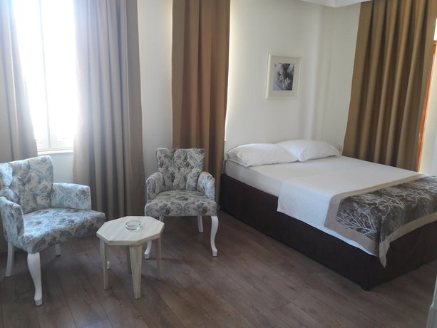 Imagen de la habitación del Hotel Awen Lara. Foto 5