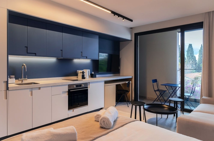 Imagen de la habitación del Hotel Aweso Limassol. Foto 13