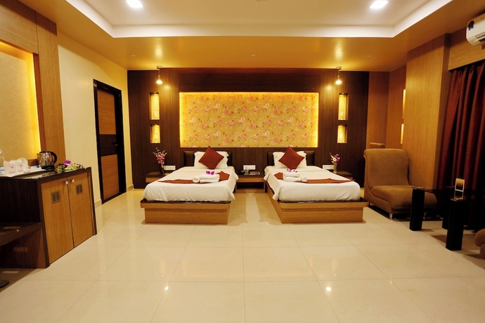 Imagen de la habitación del Hotel Awesome Palace. Foto 9