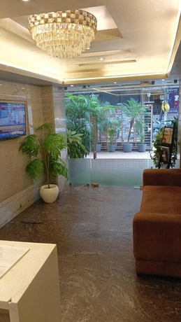 Imagen de los interiores del Hotel Awesome Palace. Foto 15