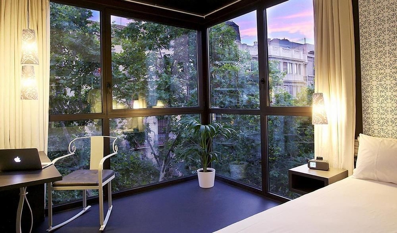 Imagen de los exteriores del Hotel Axel TWO Barcelona - Adults Only. Foto 11