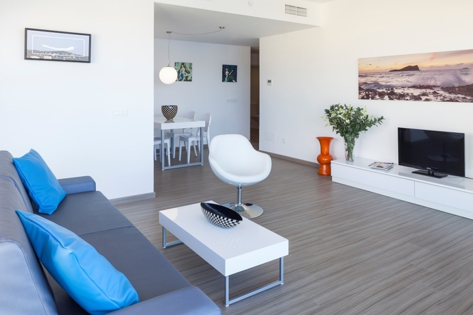 Imagen general del Hotel AxelBeach Ibiza Suites Apartments Spa and Beach Club - Adults Only. Foto 16