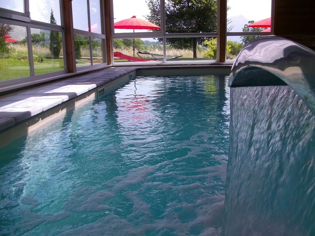 Imagen de la piscina del Hotel Ax'hotel. Foto 16