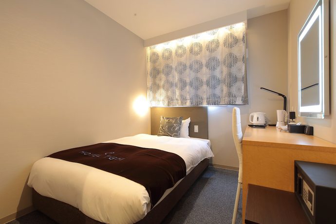 Imagen de la habitación del Hotel Axia Inn Osaka Uehonmachi. Foto 7