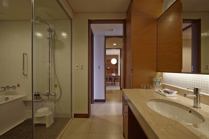 Imagen de los interiores del Hotel Axia South Cikarang Service Apartment. Foto 12