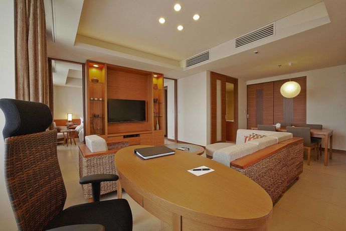 Imagen de la piscina del Hotel Axia South Cikarang Service Apartment. Foto 16