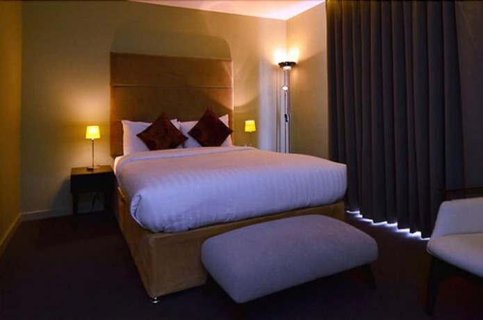 Imagen de la habitación del Hotel Axiom Park. Foto 7