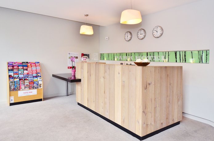 Imagen de los interiores del Hotel Axiom Park. Foto 20