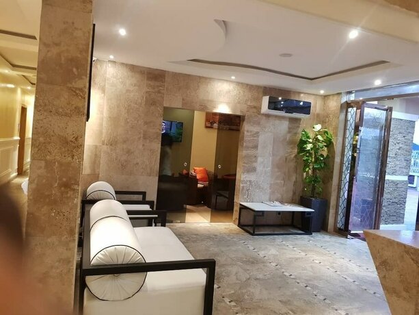 Imagen general del Hotel Axion Honors. Foto 7