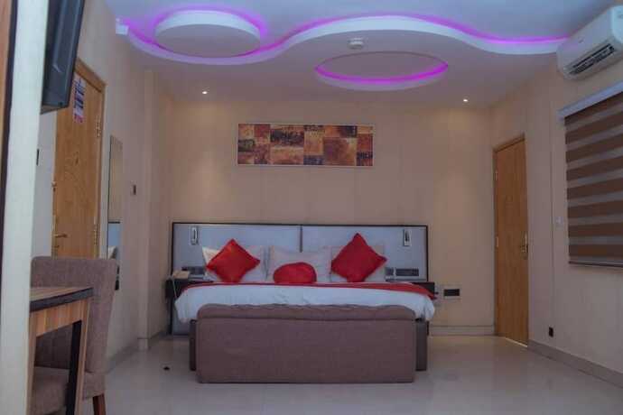 Imagen de la habitación del Hotel Axion Honors. Foto 19