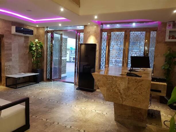 Imagen general del Hotel Axion Honors. Foto 9