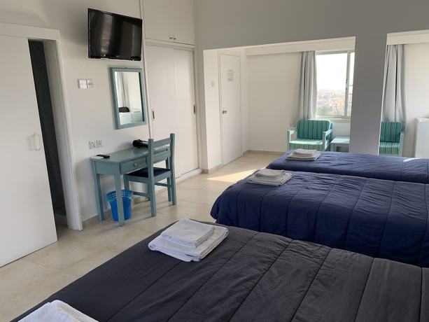 Imagen de la habitación del Hotel Axiothea. Foto 9