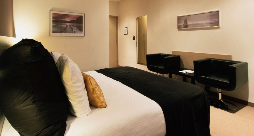 Imagen de la habitación del Hotel Axis. Foto 2