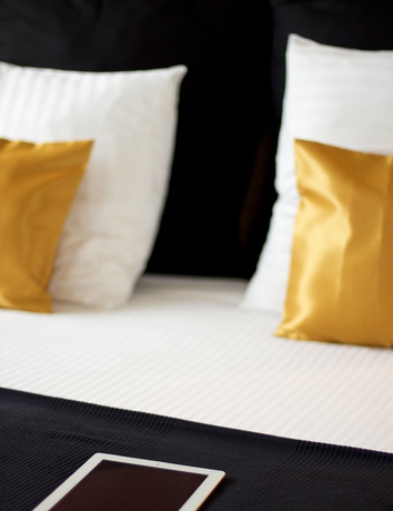 Imagen de la habitación del Hotel Axis. Foto 10