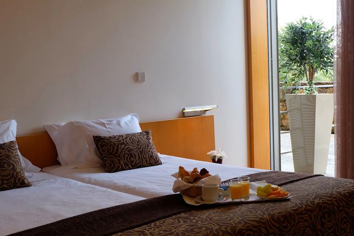 Imagen de la habitación del Hotel Axis Ponte De Lima Golf Resort. Foto 4