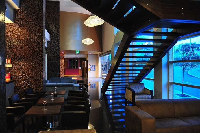 Imagen de los interiores del Hotel Axis Porto Business and Spa. Foto 12
