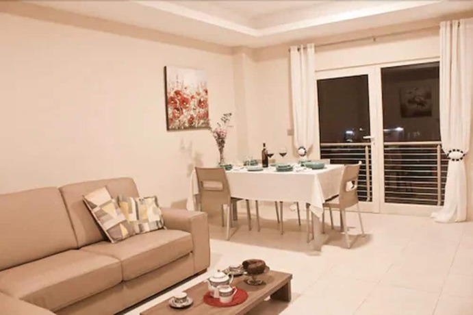 Imagen de la habitación del Hotel Axis Suites. Foto 9