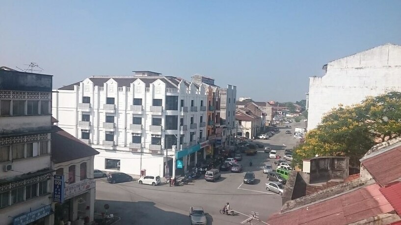 Imagen de los exteriores del Hotel Axis, Taiping. Foto 22