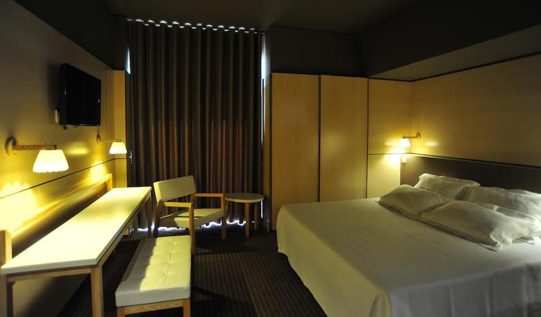 Imagen de la habitación del Hotel Axis Vermar Conference and Beach. Foto 5