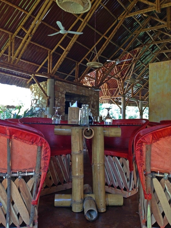 Imagen del bar/restaurante del Hotel Axkan Arte Palenque. Foto 5