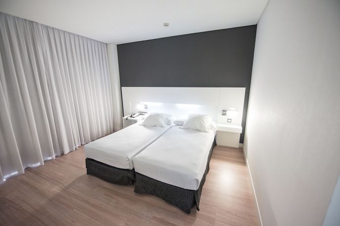 Imagen de la habitación del Hotel Axor Feria. Foto 8