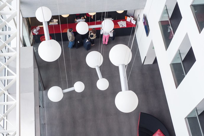 Imagen de los interiores del Hotel Axor Feria. Foto 11