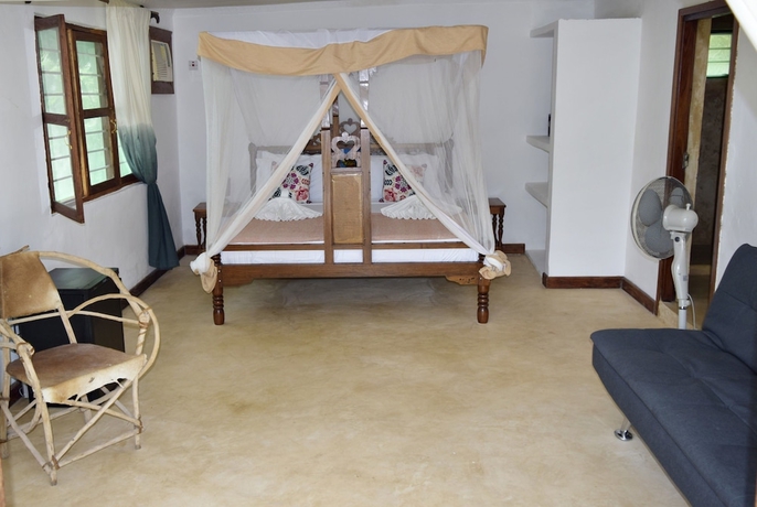 Imagen de la habitación del Hotel Aya Beach Bungalows. Foto 10
