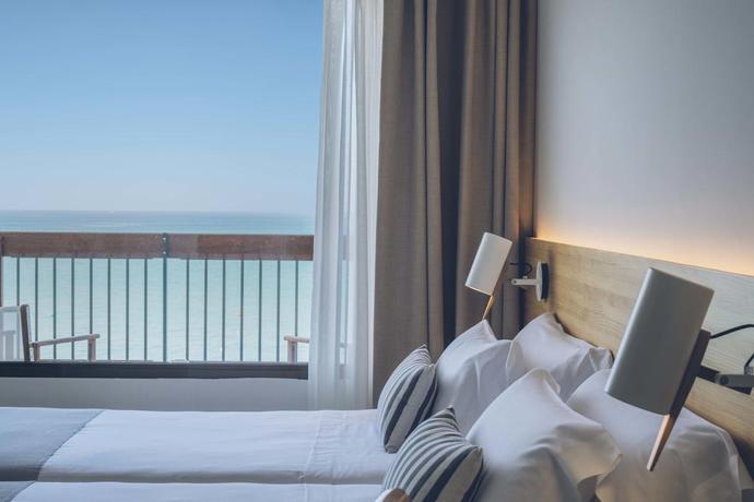 Imagen de la habitación del Hotel Aya Seahotel – Adults Only. Foto 11