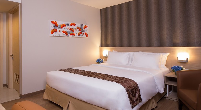 Imagen de la habitación del Hotel Ayaka Suites. Foto 8