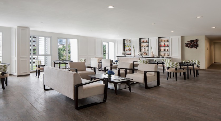 Imagen de la habitación del Hotel Ayaka Suites. Foto 9
