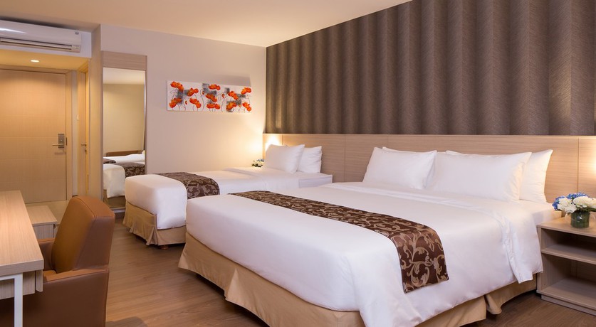 Imagen de la habitación del Hotel Ayaka Suites. Foto 13